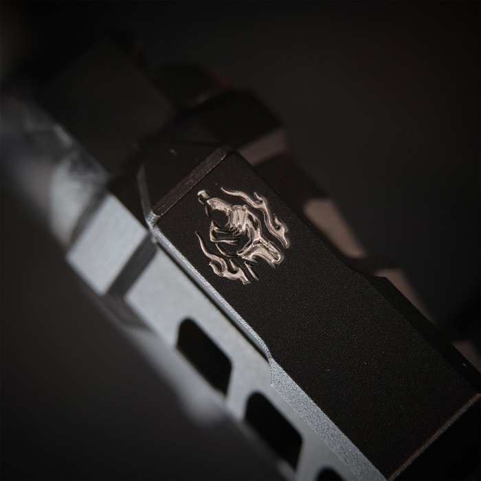 Heretic Labs Article IV - Midnight Black galerie