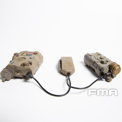 FMA duální spínač Dual Switch PEQ, konektory Laser Plug a 2,5 mm bez loga - Černá