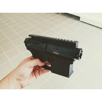 RetroArms CNC hliníkové tělo AR15 (M4/16) - Typ C