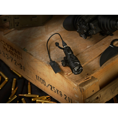 LED svítilna M300B Mini Scoutlight - černá